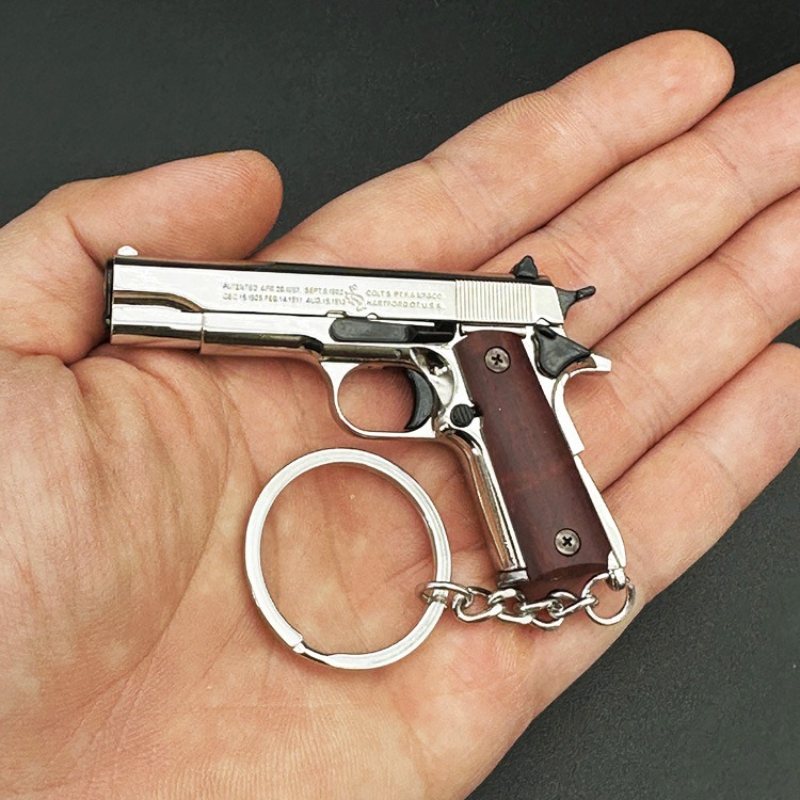Collector's Edition 1:3 Mini 1 - đánh giá và giá Furniture Hardware Brass